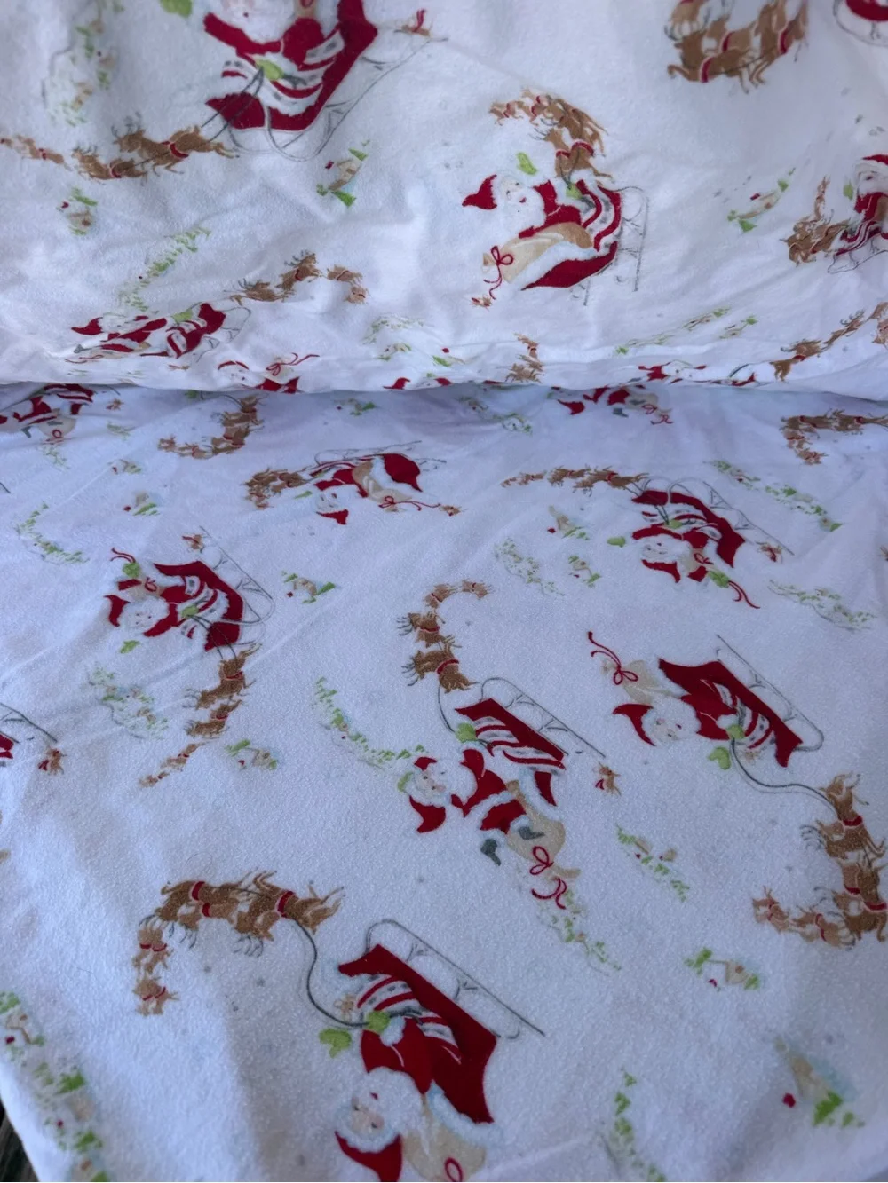 Pottery Barn Kids Santa’s Sleigh 2-Piece Flannel Duvet Cover Set F/Q Festive Fun